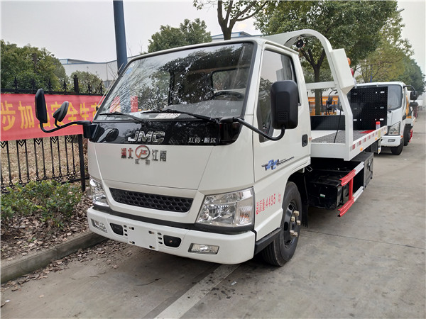 图木舒克市江铃清障车 全新设计，维护费用低，清障服务新标杆